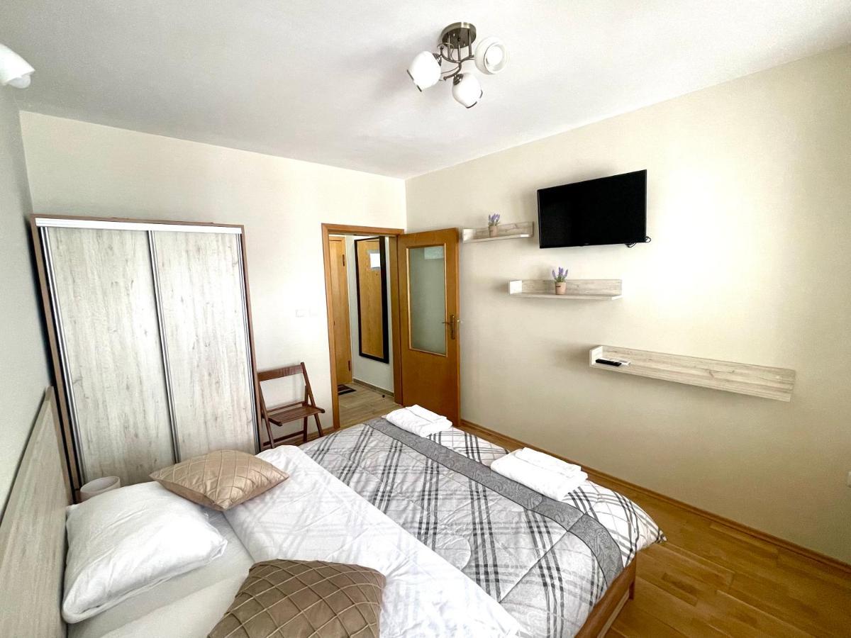 Sunny Apartment Varna Exterior photo